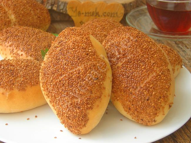 Duble poğaçalar ( kaşarlı , zeytinli , patatesli , çikolatalı , peynirli , salamlı )
